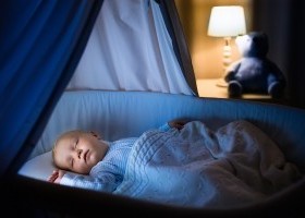 Conseils d'experts pour un sommeil sécuritaire chez les bébés